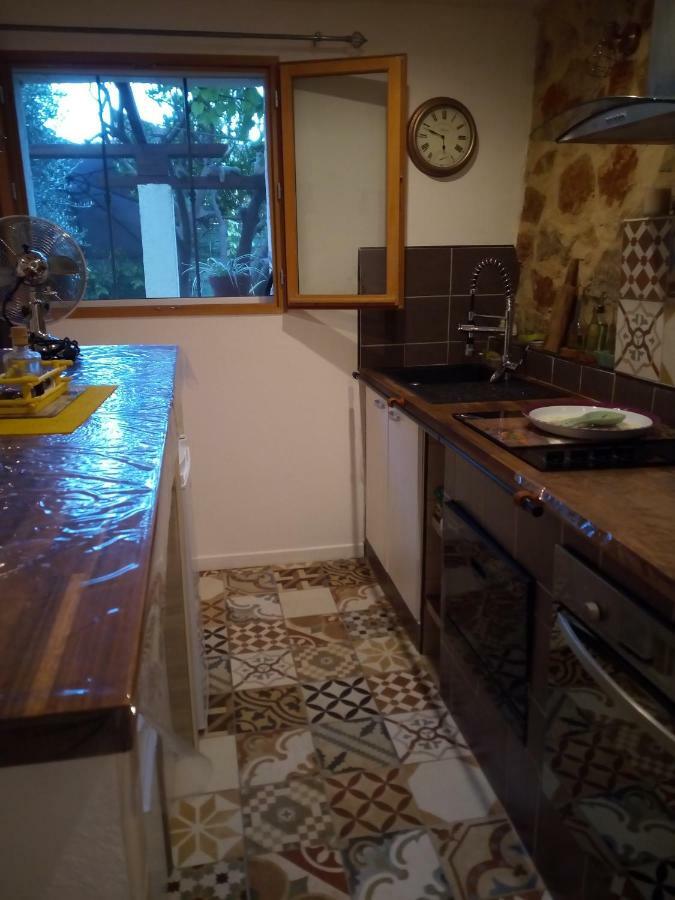 2 Pieces, Proche Centre Ville, Gip Asfo, Jardin Et Parking Privatifs